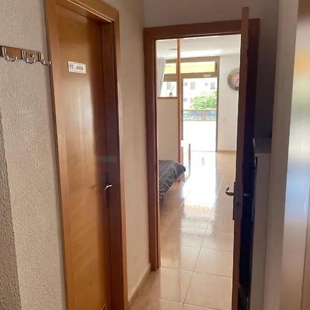 Modern 2 Playa Del Ingles 3* San Bartolomé